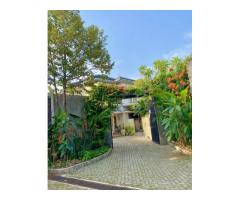 Dijual Tropical Valley House dekat dgn MRT Lebak Bulus