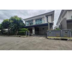 Youtube review: Single house for sale, The City Ratchaphruek