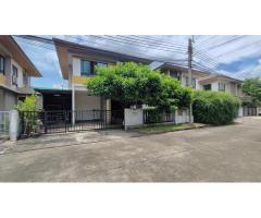 Youtube review: Baan Prompat Prime Ramintra, Prompat Prime Ramintra,