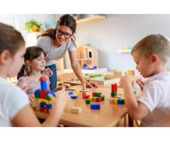 Caring Daycare Support for Growing Children